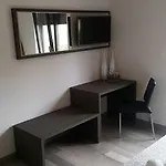 Center Bed & Breakfast Pula
