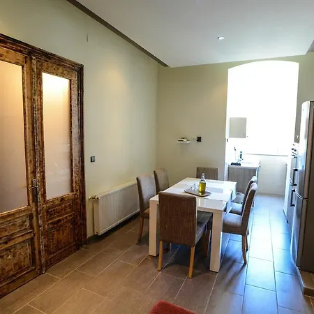 Bed & Breakfast Center 3*