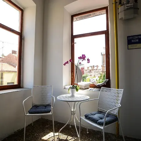 Bed & Breakfast Center 3*