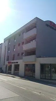 Center 3* Pula