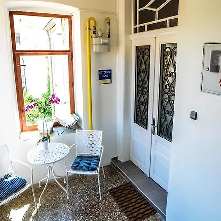 Bed & Breakfast Center 3*